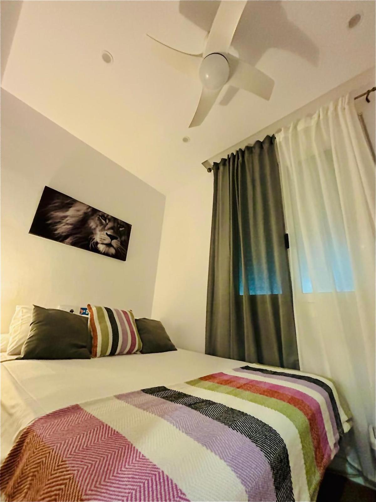 Habitaciones En Барселона Экстерьер фото