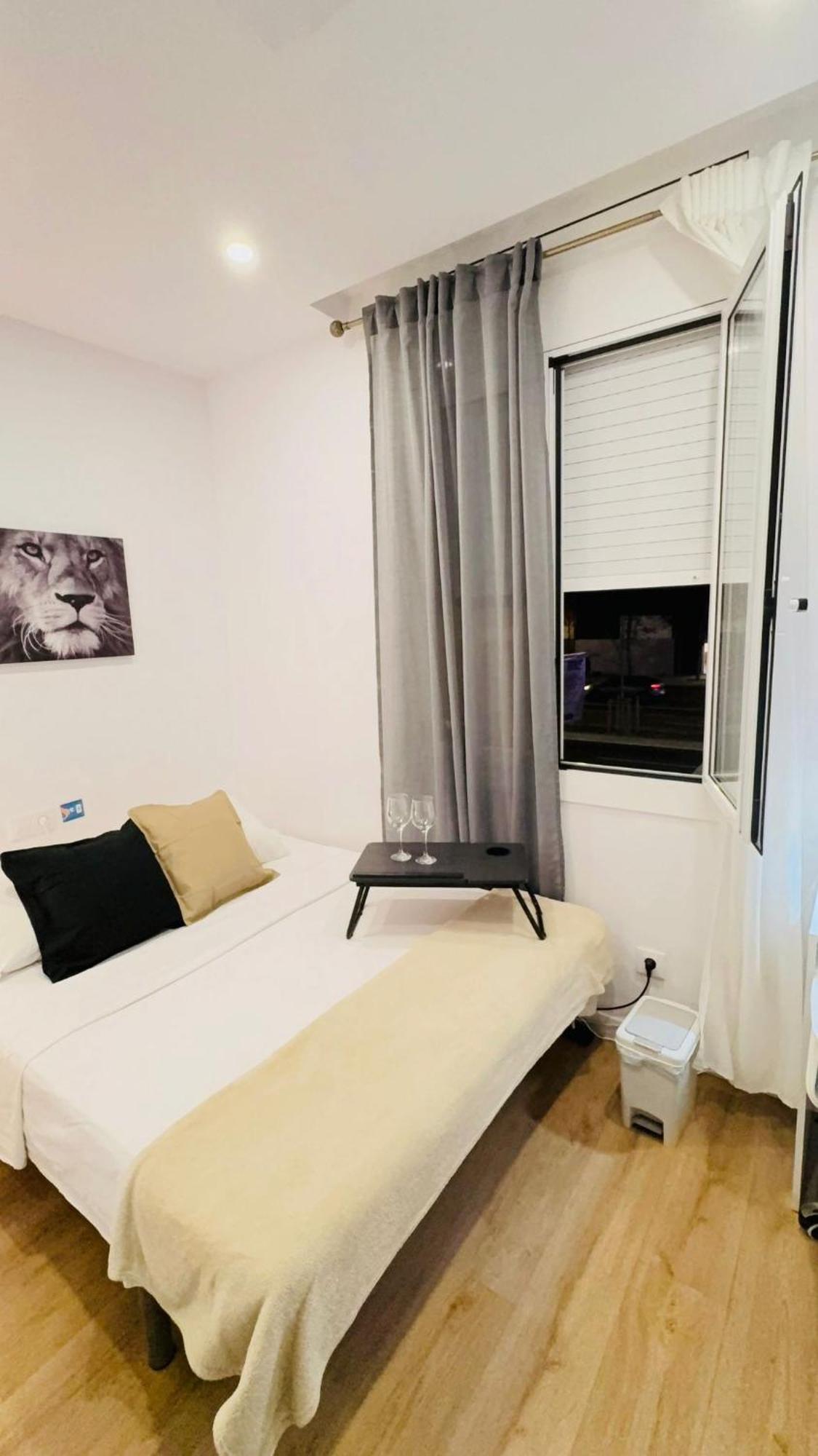 Habitaciones En Барселона Экстерьер фото