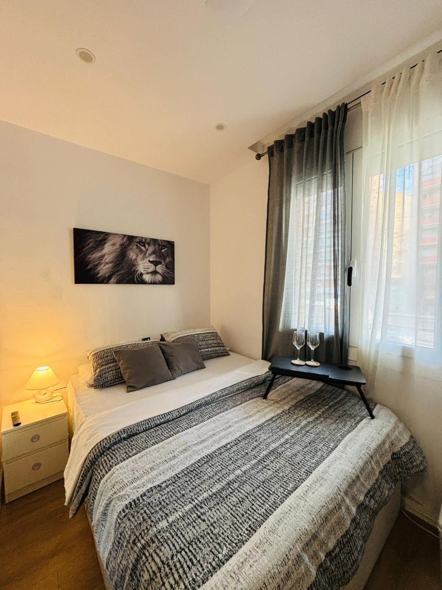 Habitaciones En Барселона Экстерьер фото